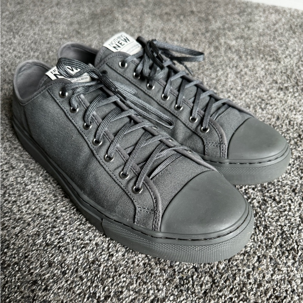 Nothing New Men's Classic Low Top - Size 13 - Grey